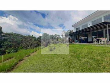 VENTA CASA CAMPESTRE CIRCASIA QUINDIO