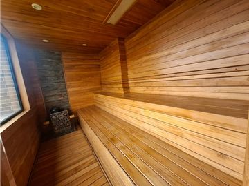AMPLIO APARTAMENTO EN AVENIDA SUR