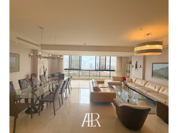 Vendo Penthouse en Santa María Golf & Country Club