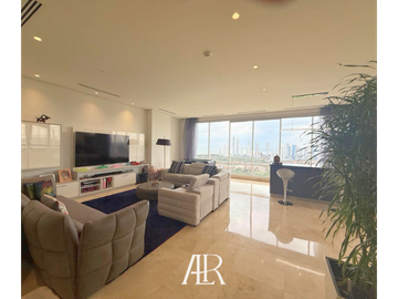 Vendo Penthouse en Santa María Golf & Country Club