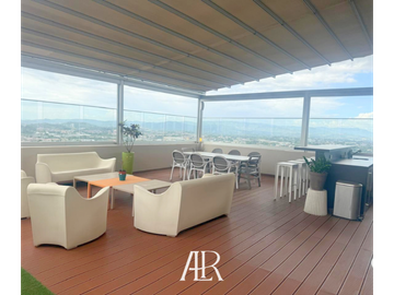 Vendo Penthouse en Santa María Golf & Country Club