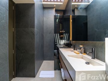 2 Bedroom Villa for sale in Kerobokan, Bali