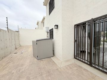 🏡✨ CASA EN RENTA EN LOMAS DE SANTA FE— PRIVADA ARAGONÉS ✨🏡