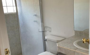 Residencia ejecutiva en renta en Lomas Hipódromo