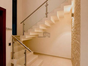 Casa en venta al sur de Saltillo en Fracc. La Cañada