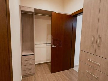 Casa en venta al sur de Saltillo en Fracc. La Cañada
