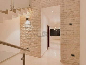 Casa en venta al sur de Saltillo en Fracc. La Cañada