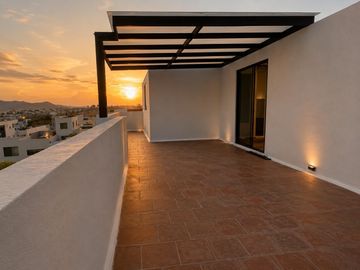Casa en  venta con 4 recamaras en Lomas de Angelopolis Parque Victoria.