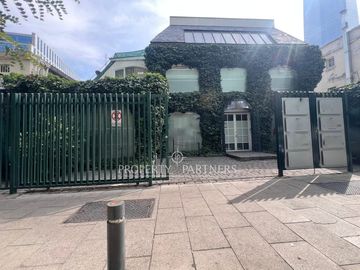 Gran Propiedad Comercial en el Corazón de Providencia.  593 m2