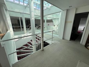 Gran Propiedad Comercial en el Corazón de Providencia.  593 m2