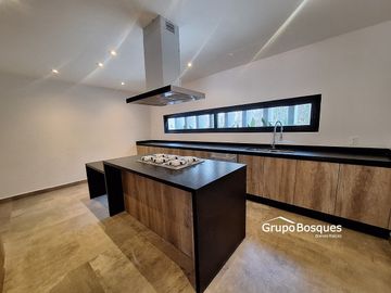 Casa en venta en Riverside, Bosque Real Huixquilucan Edo. de México