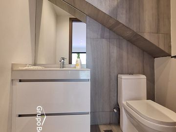 Casa en venta en Riverside, Bosque Real Huixquilucan Edo. de México