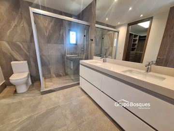 Casa en venta, Bosque Real, Riverside