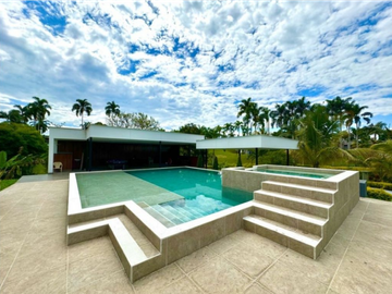 Casa campestre en condominio para arriendo en Cerritos, Pereira!!!