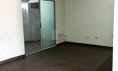 CASA SOLA EN VENTA