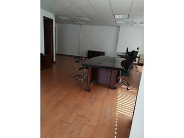 ALQUILER OFICINA MARBELLA WORLD TRADER CENTER 70MTS