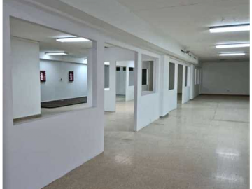 ALQUILER LOCAL COMERCIAL AVENIDA PERU