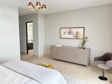 VENTA DE APARTAMENTO EN COSTA DEL ESTE, PH PARAMOUNT