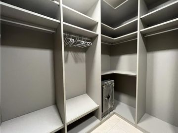 Venta de Penthouse en PH Santa Maria Court, Santa María