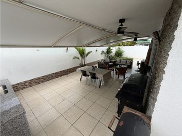 VENTA CASA MODERNA COSTA SUR (CP)