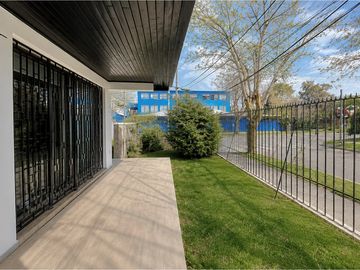 Casa familiar recién remodelada