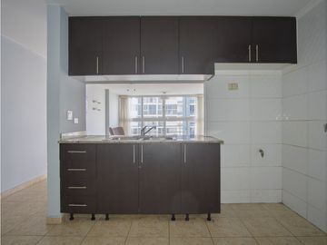 Venta de Apartamento en Transistmica, PH Cosmopolitan Tower