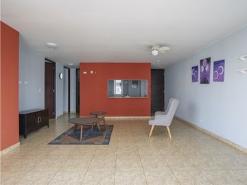 Venta de Apartamento en Transistmica, PH Cosmopolitan Tower