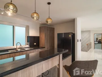 Stunning 3-Bedroom Sea View Penthouse – Waterside Ao Yon, Ph