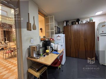 Bajo de precio, Venta Casa Lote propio 6 ambientes con amplia terraza y lavadero, Parque Chacabuco.