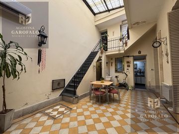 Bajo de precio, Venta Casa Lote propio 6 ambientes con amplia terraza y lavadero, Parque Chacabuco.