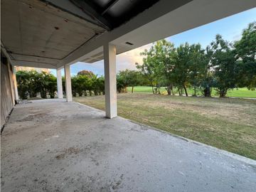 Venta de Casa en Fairway Estates, Santa María