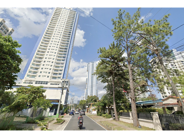 SAN FRANCISCO / TERRENO CON CASA COMERCIAL / 832M / SOBRE VIA