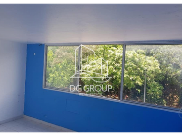 Venta de edificio completo en 4 de julio Santa Ana
