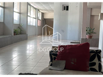 Venta de edificio completo en 4 de julio Santa Ana