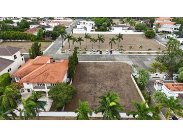 Se Vende Terreno Residencial en Costa del Este