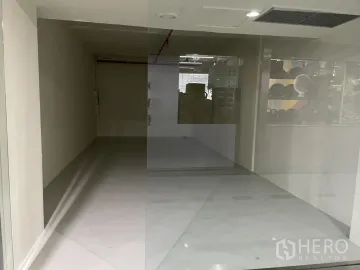 For rent Retail Space 38 sqm in Khlong Tan Nuea, Watthana, Bangkok BTS Thonglor