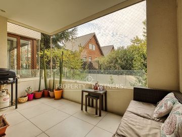 Cómodo departamento muy bien ubicado, a pasos del Portal de La Dehesa