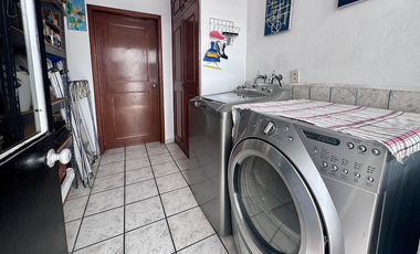 Casa en venta en Puerta de Hierro coto Asturias