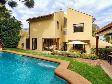 Acogedora y luminosa casa, Los Dominicos