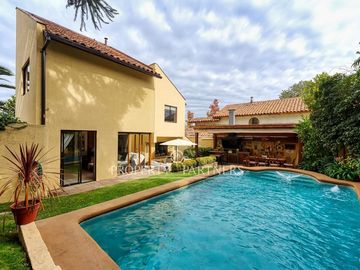 Acogedora y luminosa casa, Los Dominicos