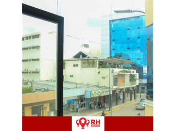 OFICINA EN ALQUILER EN EL CENTRO DE MACHALA #NAOR1