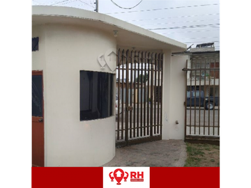 EDIFICIO CON OFICINAS, PARQUEADERO  Y GARITA DE ACCESO, MACHALA #AMJD