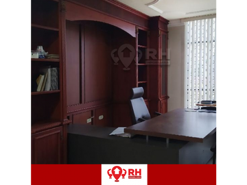EDIFICIO CON OFICINAS, PARQUEADERO  Y GARITA DE ACCESO, MACHALA #AMJD