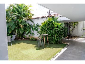 Vendo casa en La Alameda # 2268 cvd