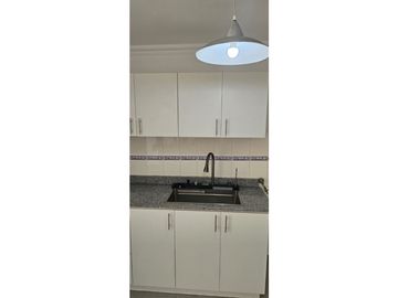 ALQUILO COMODO APARTAMENTO EN RIO ABAJO