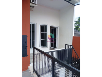Rumah Cantik Siap Huni Lingkungan Asri dan Tenang di Limus Pratama