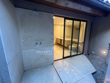 Arriendo de linda casa con espectacular jardín, Los Dominicos