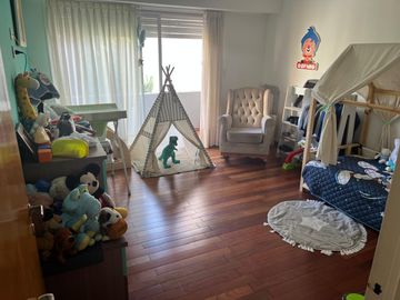 Casa en Venta, Abasto, Rosario, 3 dormitorios, patio y pileta !