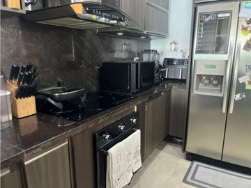 ALQUILER APARTAMENTO AVENIDA BALBOA AMOBLADO