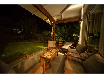 CASA EN BLUE - PLAYA VENAO PEDASI
